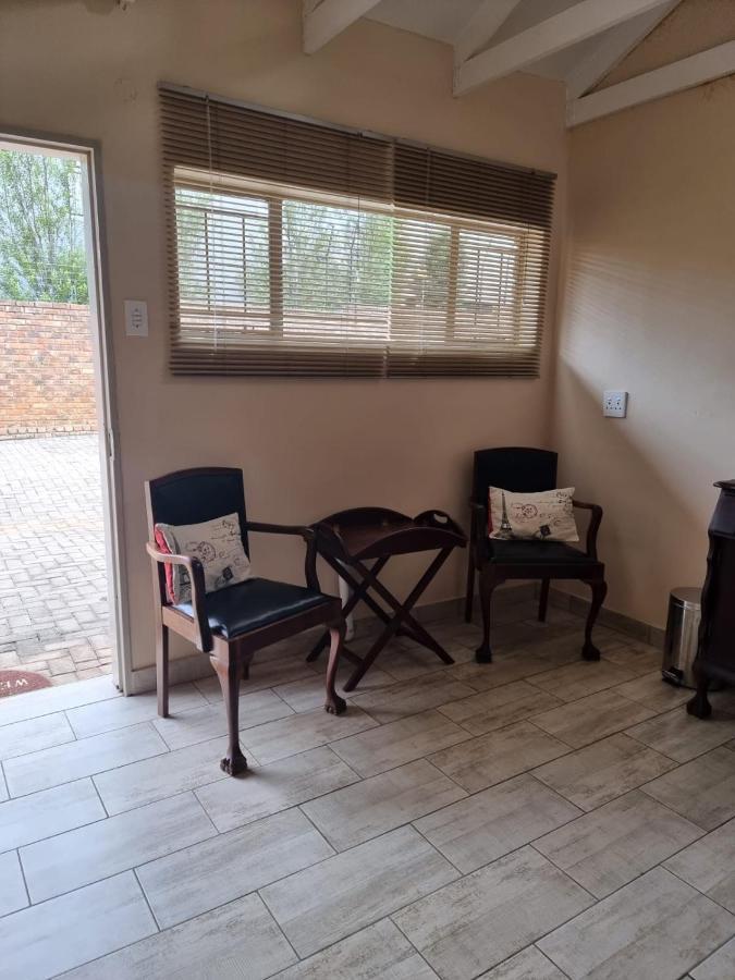 Jochem Inn Rietvalleirand المظهر الخارجي الصورة